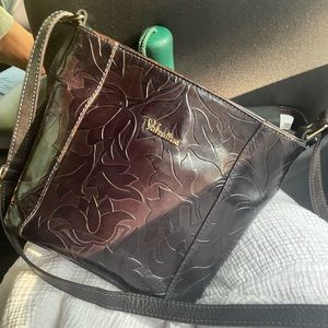 SOLD Vintage VALENTINA Italian Leather Leaf Print Cross body bag